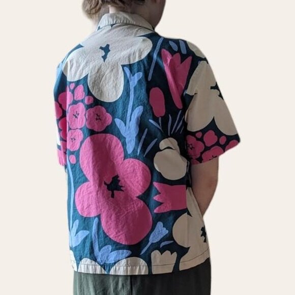 Marimekko x Uniqlo 2021 Floral camp shirt - Picture 3 of 6